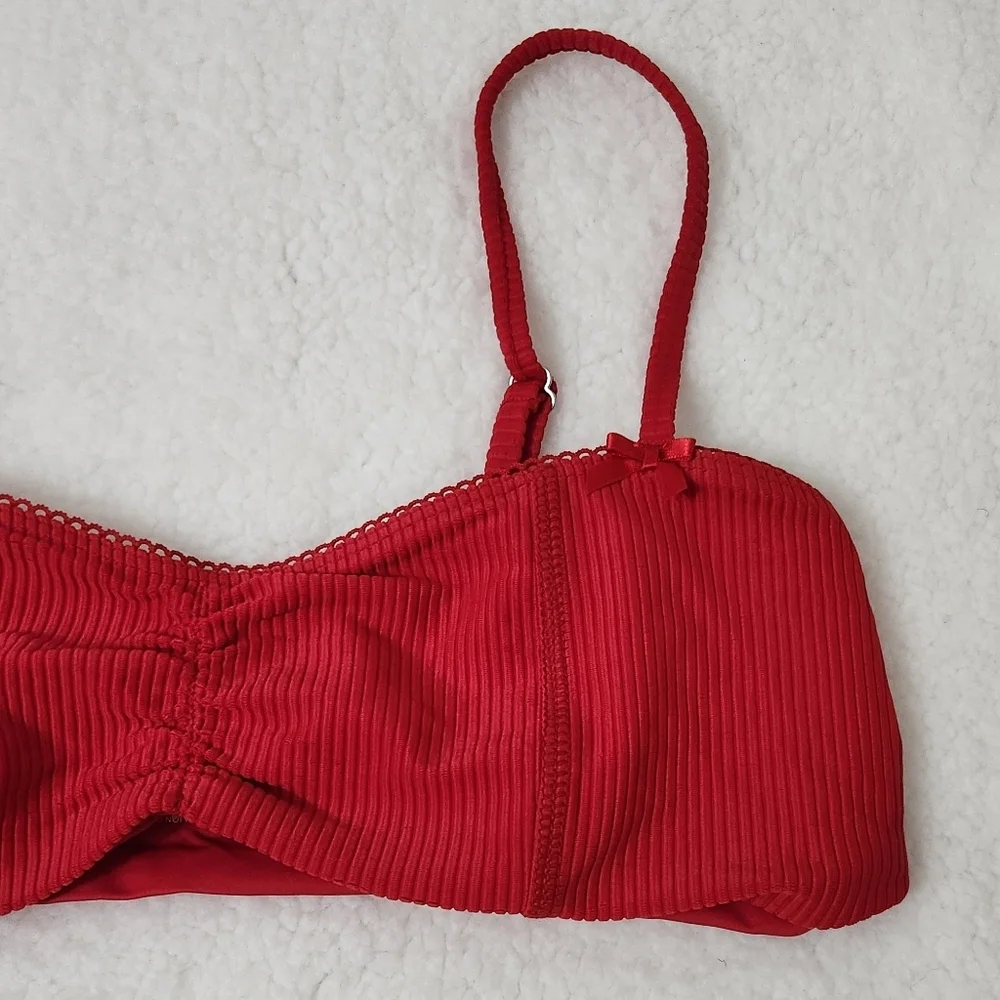 New!Frankie's Bikinis Cleo‎ Ribbed Bralette Bikini Top